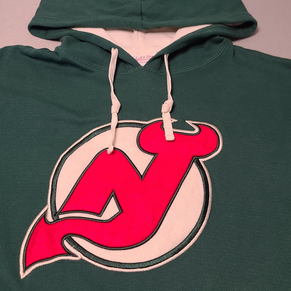 New Jersey Devil Hoodie Men Medium Green Waffle Knit Vintage logo Hockey Thermal